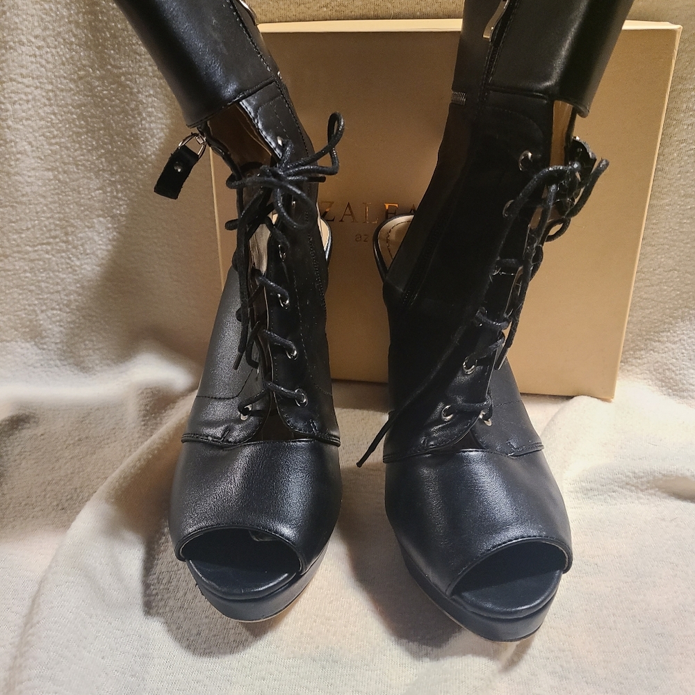 Elegant Black Peep-Toe Lace-Up Boots AZALEA WANG